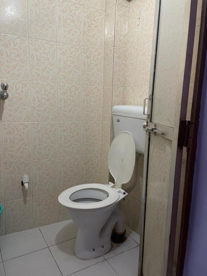 Indra Paying Guest House バラナシ エクステリア 写真